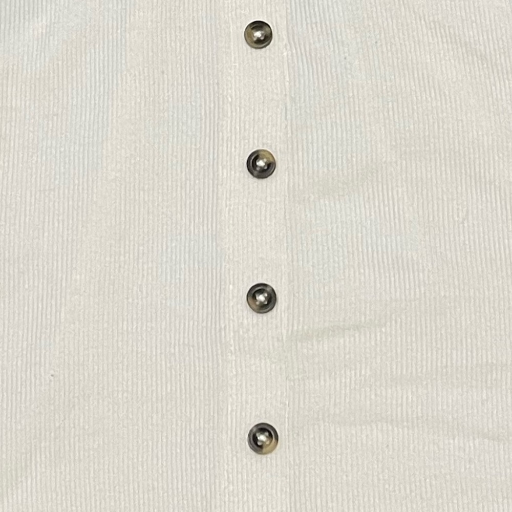 White button Tank Top - Picture 4 of 4